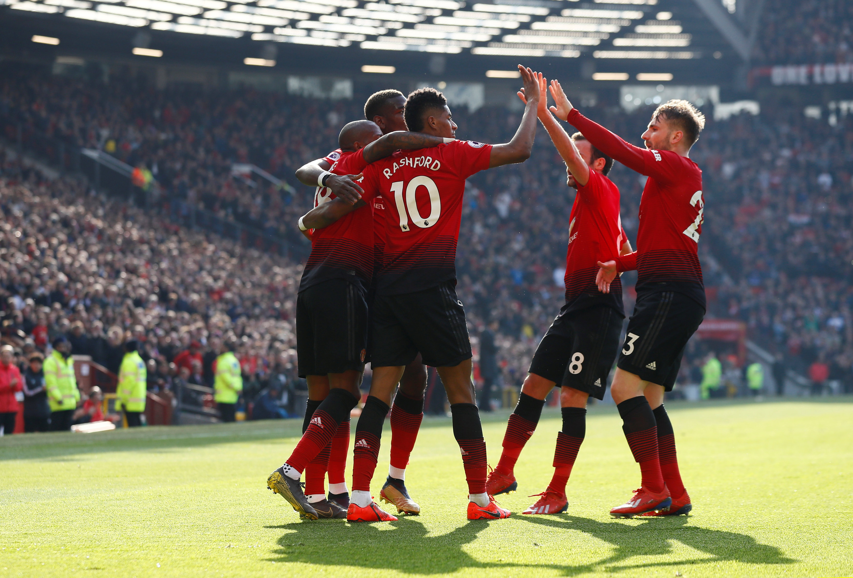 本赛季表现 本赛季表现