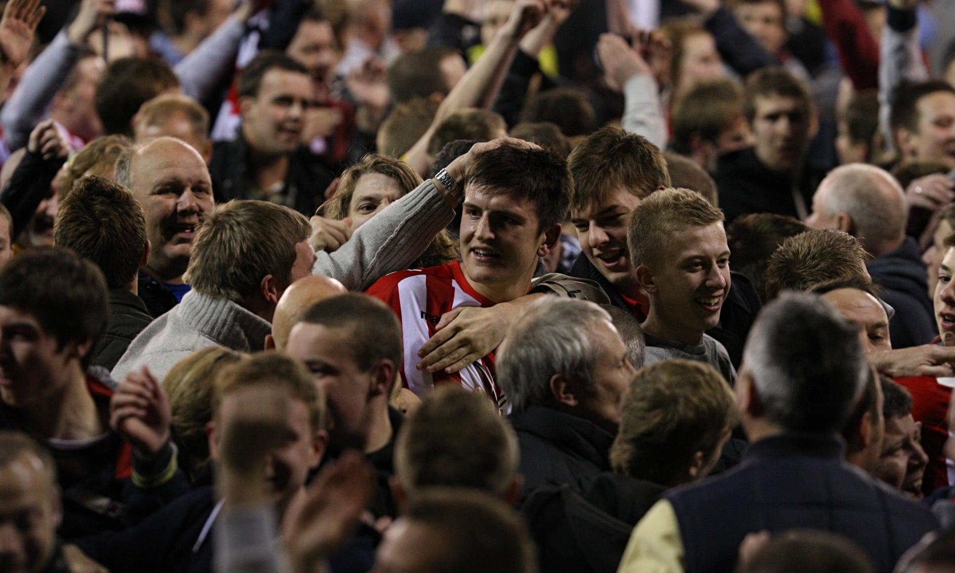 队精神和奋 队精神和奋