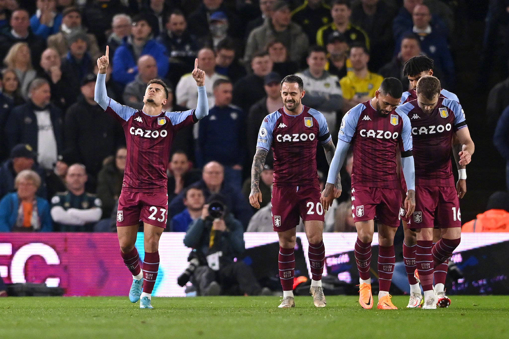 他们的表现 他们的表现